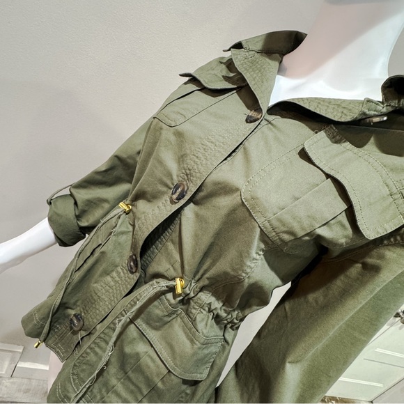 Weatherproof drawstring/ cinched waist army green utility jacket ❤️ - Picture 3 of 7